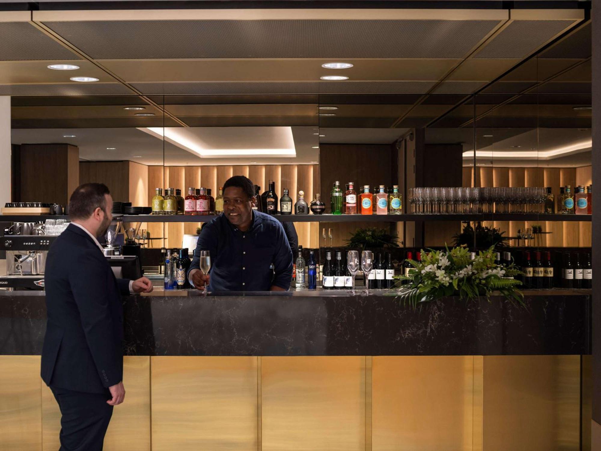 Novotel Perth Murray Street Экстерьер фото