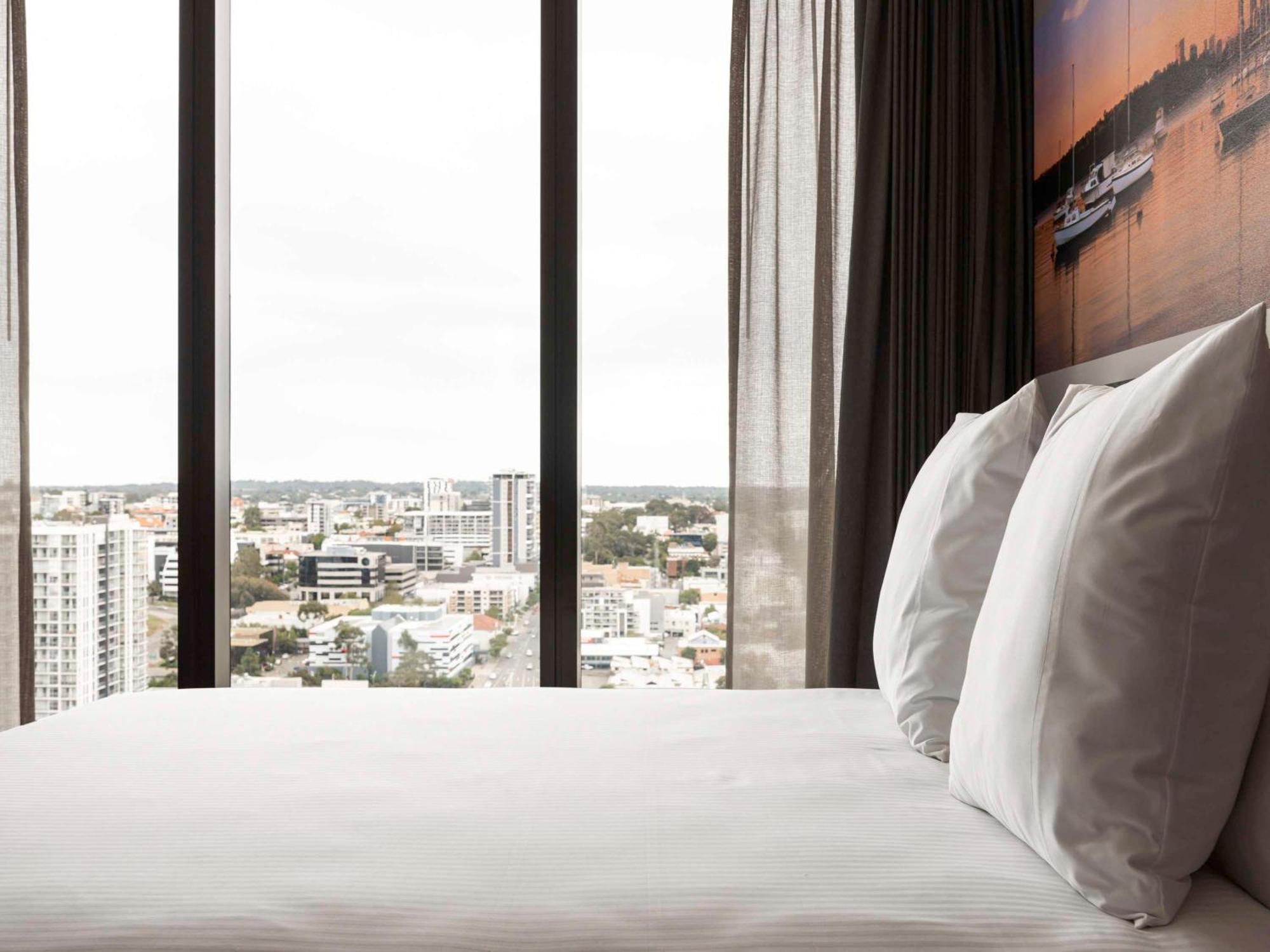 Novotel Perth Murray Street Экстерьер фото